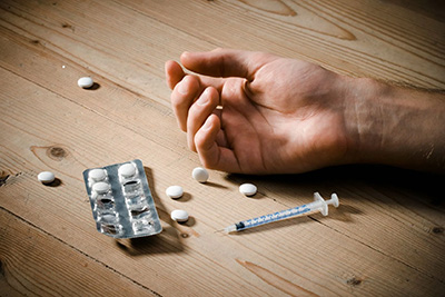 نشانه های اعتیاد به مواد مخدر و داروهای مخدر
